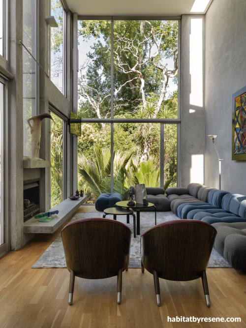 Living area featuring ceiling in Resene White