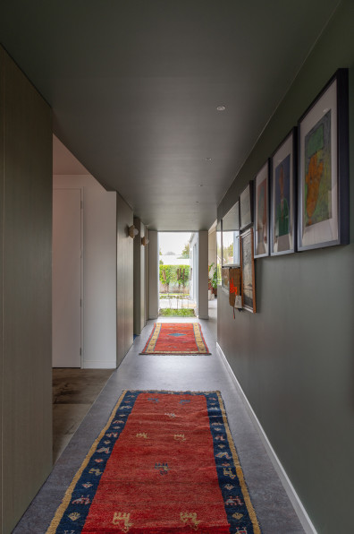 From shaky ground to solid hues From shaky ground to solid hues