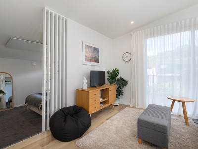 Christy and Simon’s dream home in St Clair Christy and Simon’s dream home in St Clair