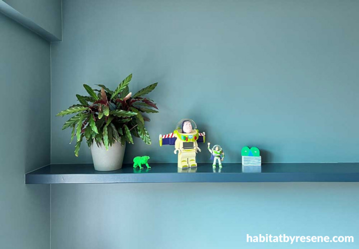 shelving, blue, kids room