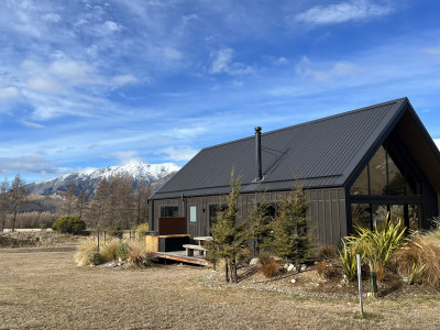A Southern Alps chalet designed for a cosy escape A Southern Alps chalet designed for a cosy escape