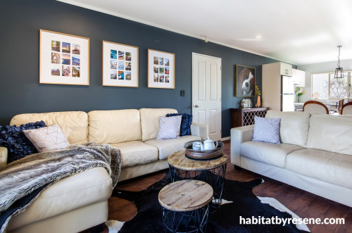 living room, blue, bold, feature wall