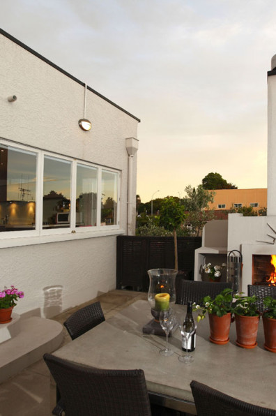 1 house, 4 ways: exterior 1 house, 4 ways: exterior