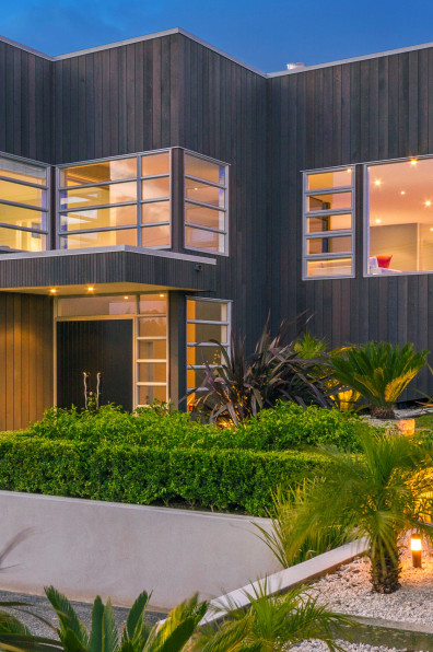 Exteriors: rescuing plain Jane houses