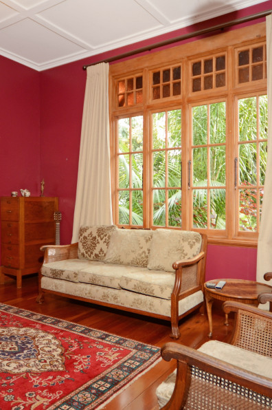 Don and Liz Return Their 1908 Bungalow to its Original Style