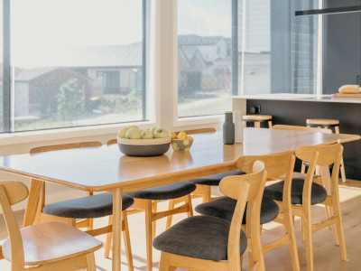 Joe and Lisa’s bright and beautiful family home