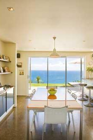 Steve and Gaynor's Stunning Clifftop Beach House