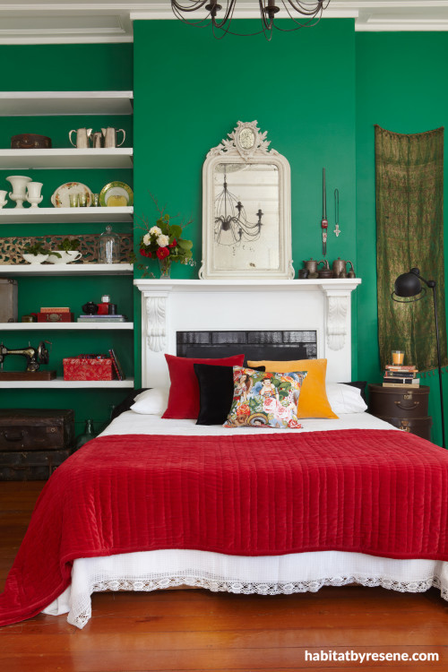 master bedroom, main bedroom, bedroom, green bedroom, green feature wall