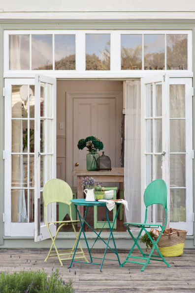 Vincent and Sarah give old bones an eco twist