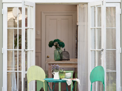 Vincent and Sarah give old bones an eco twist Vincent and Sarah give old bones an eco twist