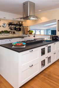 Dean and Delia’s delightful blue cottage by the sea