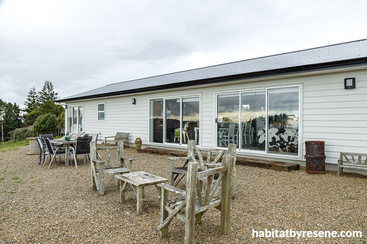 exterior, white, new build, japanese