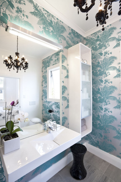 Rhys and Wanda's Dramatic Hand-Stencilled Walls