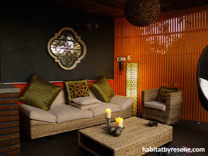 orange paint, orange wall, black paint, feature wall