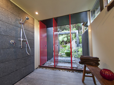 John and Linley's Quirky Coromandel Beach House