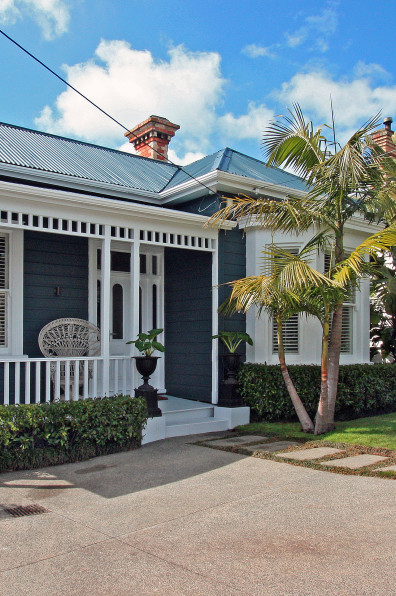 Penny and Glenn live in harmony Penny and Glenn live in harmony