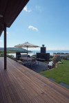 A Luxurious Lakeside Retreat