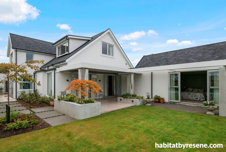 white, neutrals, exterior, painting white exteriors, examples of white exteriors