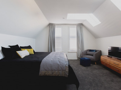 Settlers’ cottage gets a cheeky new look Settlers’ cottage gets a cheeky new look