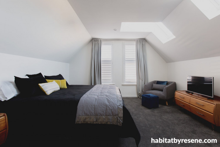 bedroom, guest bedroom, white bedroom, neutral bedroom, black and white bedroom