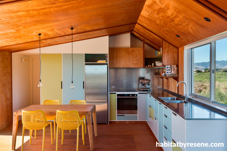 bach, paint, painting, home design, interior design, holiday home, resene cararra