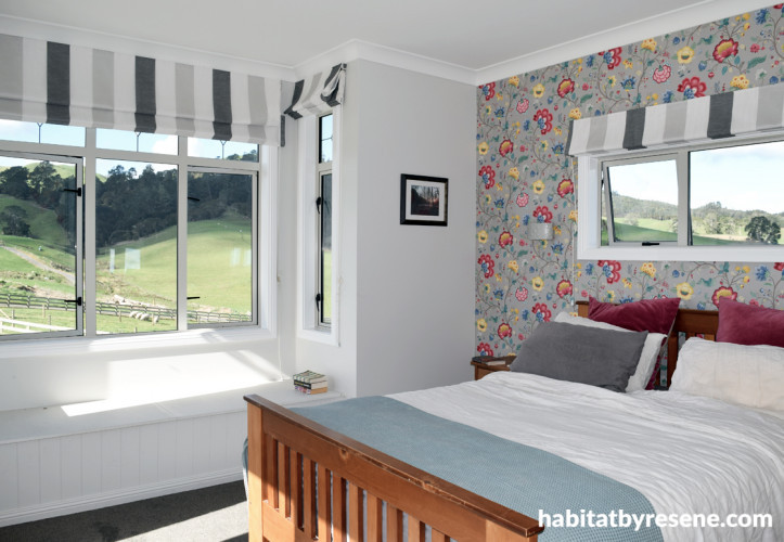 wallpaper inspiration, wallpaper ideas, bedroom inspiration, bedroom design, floral interior