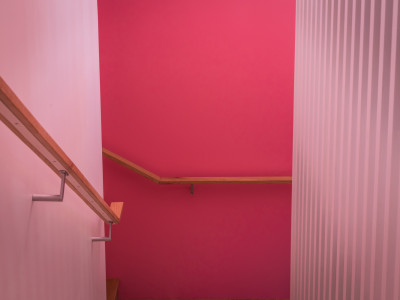 Philip and Jane’s glamorous villa looks pretty in pink Philip and Jane’s glamorous villa looks pretty in pink