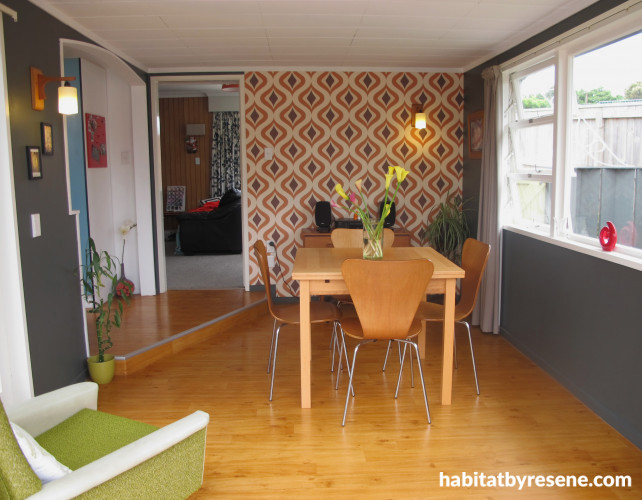 retro, retro house, 1970s home, dining room, wallpaper feature wall, retro wallpaper, grey, orange
