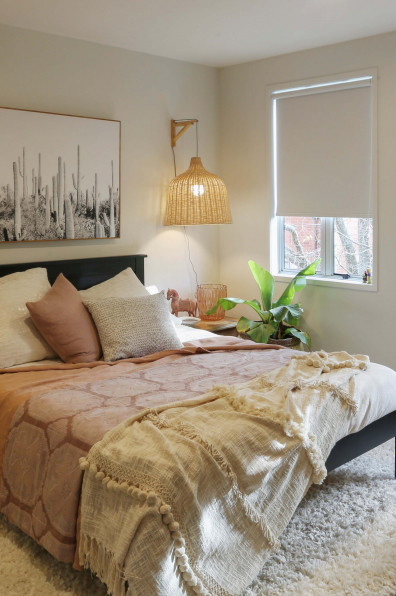 Kelly transforms a sea of vanilla into an art-inspired masterpiece