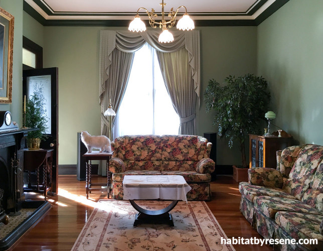 living room, lounge, green paint, green lounge, white ceiling