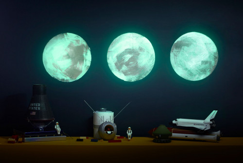 kids, children, resene blue bark, planet wall, resene fx nightlight, glow in the dark