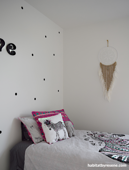 children, white, bedroom