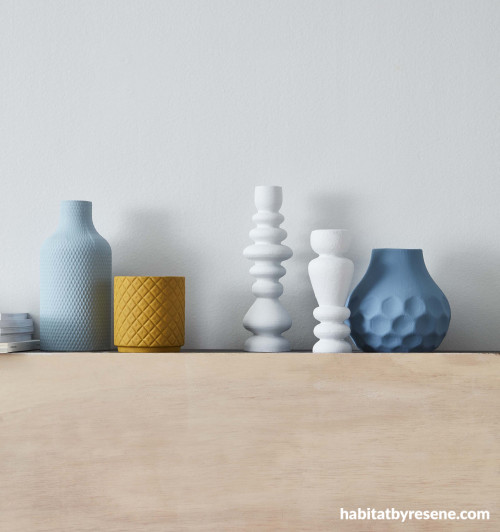 vases, diy vases, painted vases, interior inspiration, blue vases, interior accessories