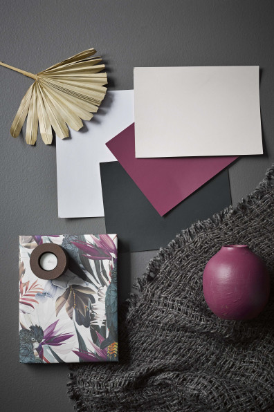 A sophisticated slate bedroom gets a tropical twist A sophisticated slate bedroom gets a tropical twist