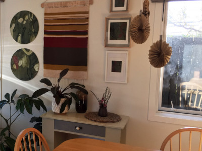 Hana and Samuel make space for six Hana and Samuel make space for six