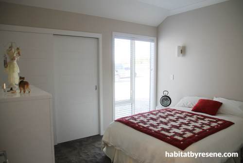 guest room, neutrals, bedroom, white, paint ideas, interiors