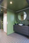 Colour your bathroom bigger