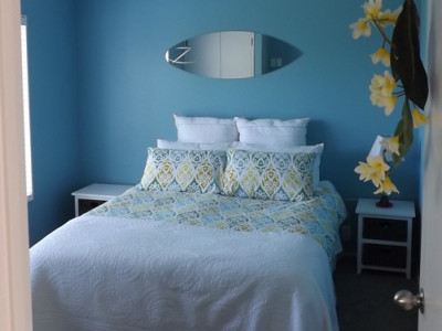 Mark and Andrea's seaside-inspired getaway