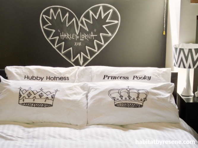 bedroom, blackboard paint, blackboard bedhead, black and white bedroom