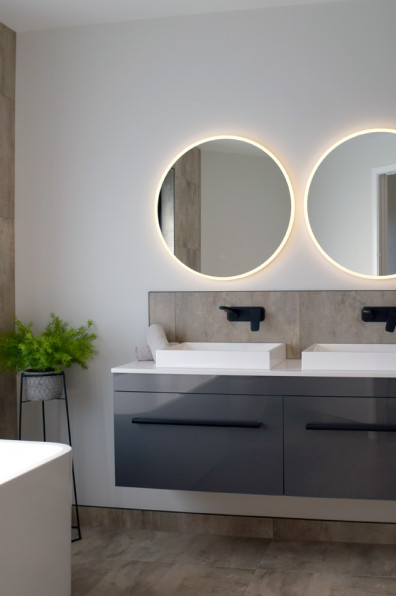 A simple palette looks superb in this Cambridge showhome