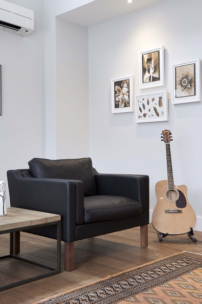 Ian and Sharon's breezy seaside scheme Ian and Sharon's breezy seaside scheme