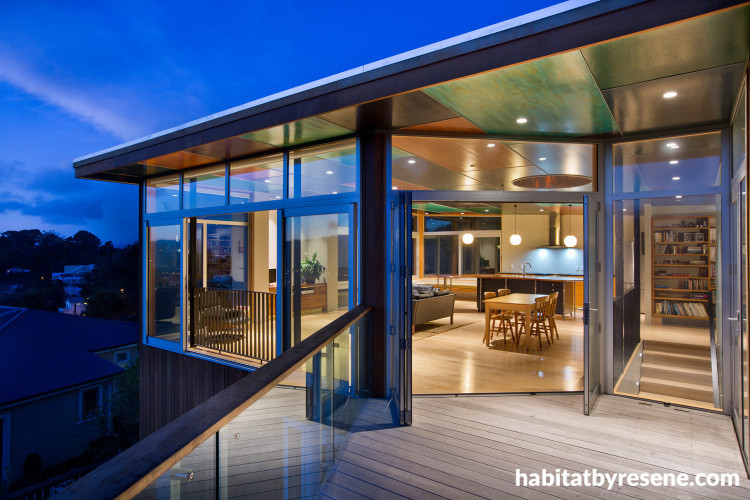 exterior, deck, indoor-outdoor flow, hilltop home, architecture homes