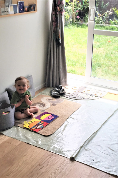 Hana and Samuel make space for six Hana and Samuel make space for six