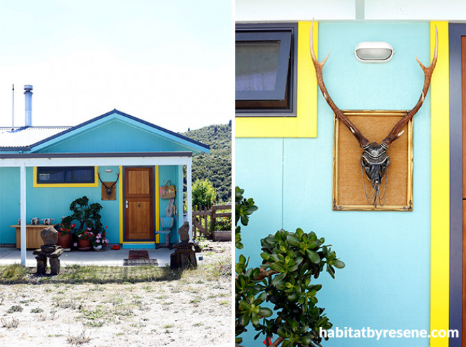 aqua house, tiny house, small house, bach design, bach decorating,