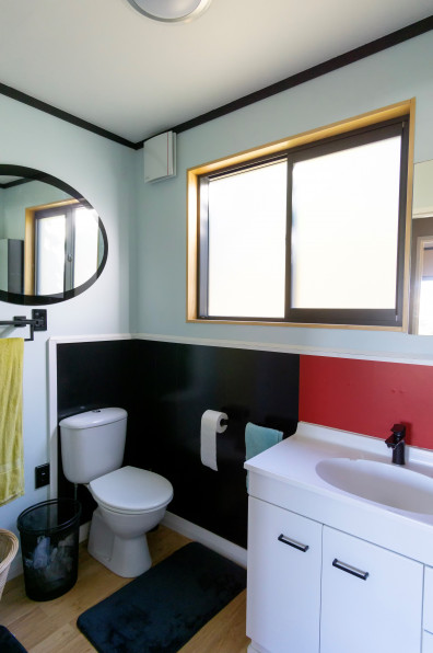 Sven and Fuailelagi find happiness with their sunshiny scheme 