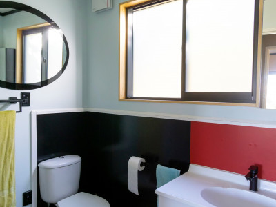 Sven and Fuailelagi find happiness with their sunshiny scheme 