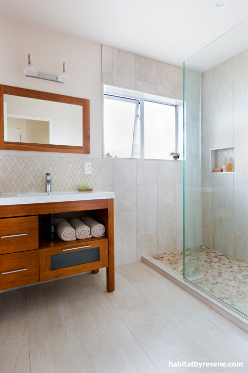 bathroom, white, neutrals