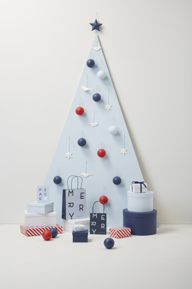 Getting a cohesive holiday look need not break the bank