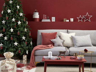 Getting a cohesive holiday look need not break the bank