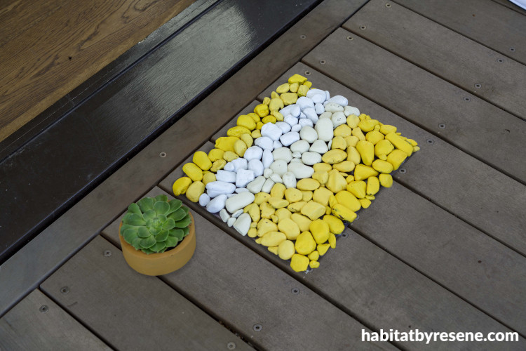 stone mat, door mat, diy door mat, pebble mat, painted pebbles, painted stones, exterior ideas